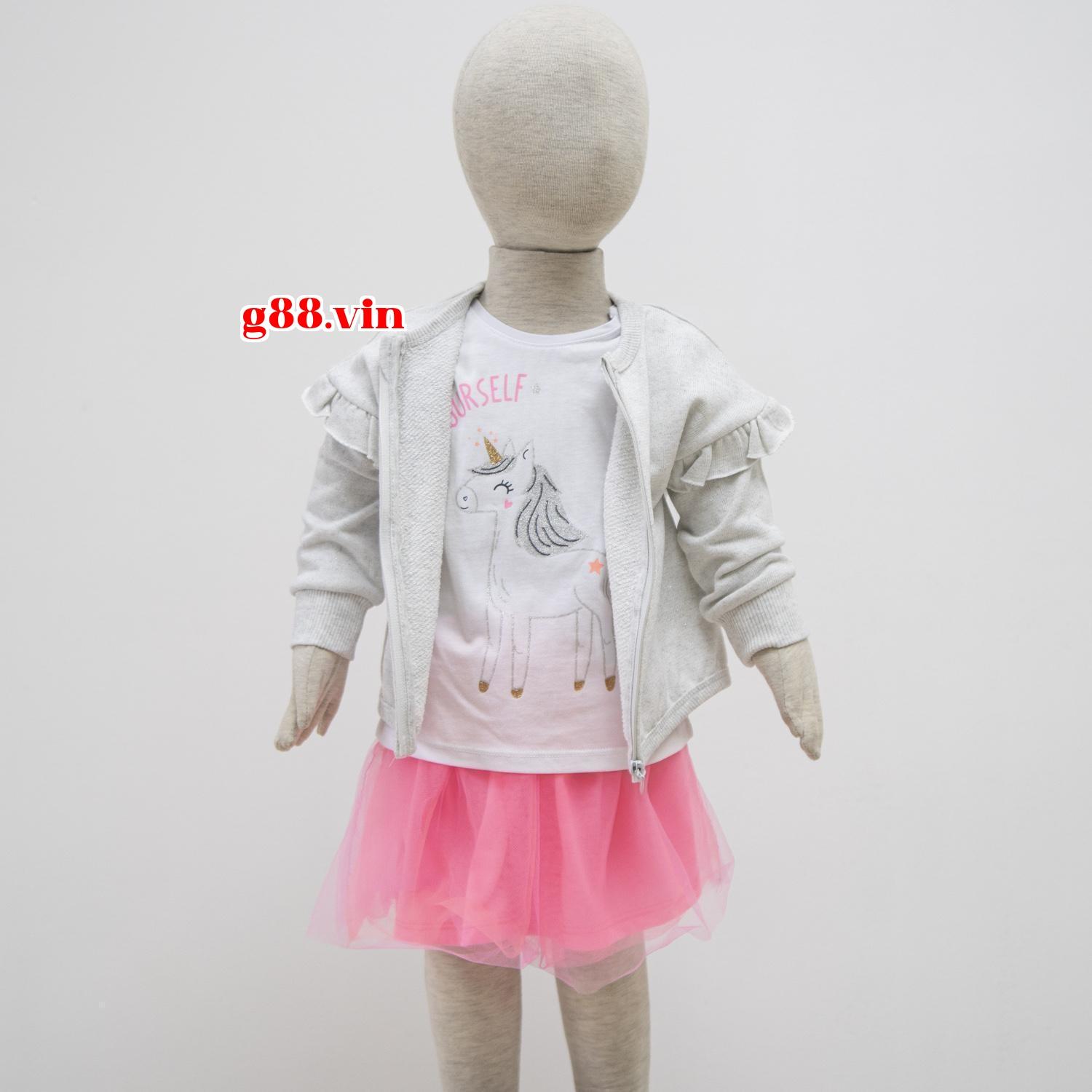 Bộ quần áo trẻ em 2