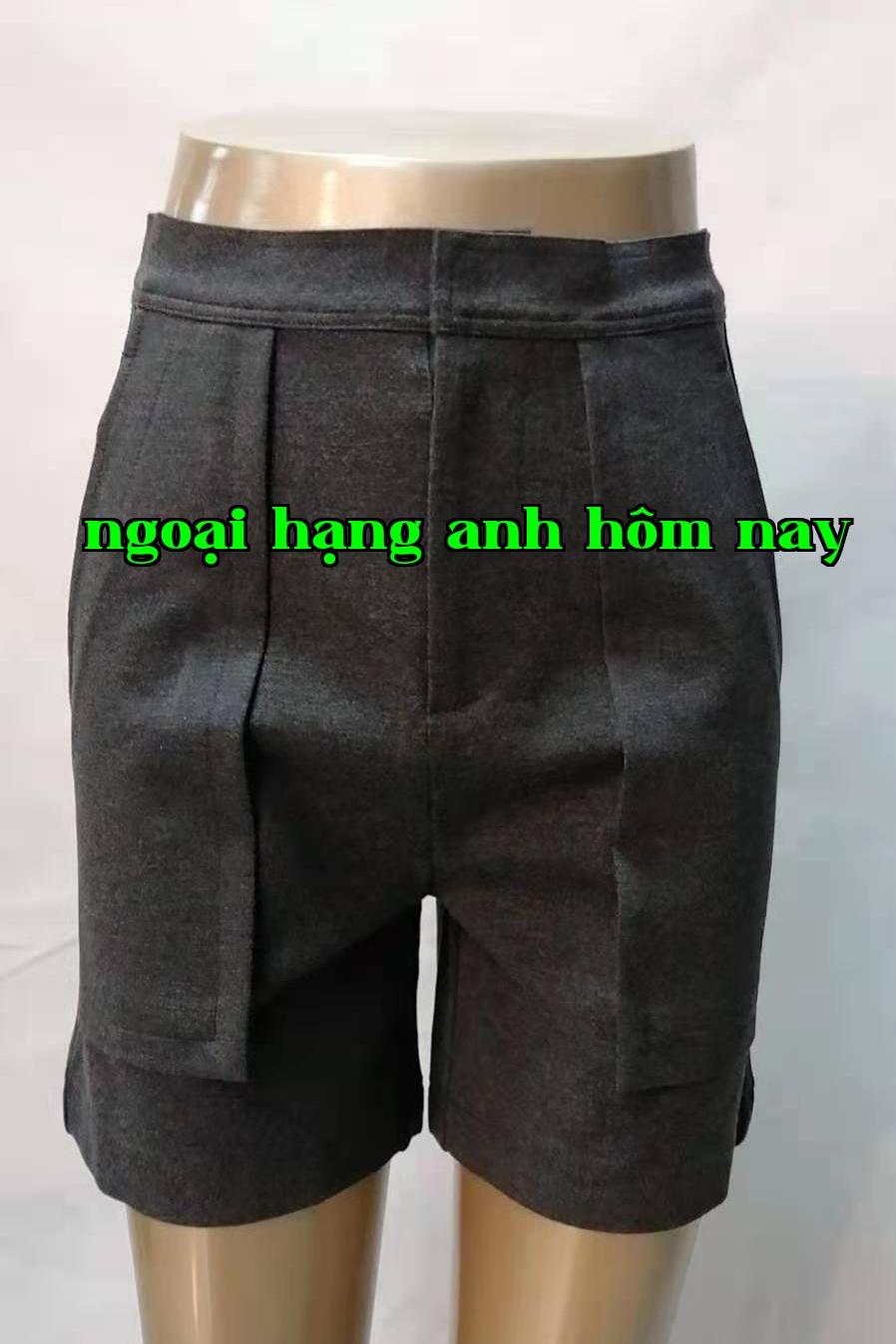 Quần tây màu đen